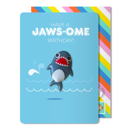 Carte magnétique d'anniversaire de requin