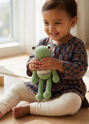 LS2488 - Frog Rattle 3