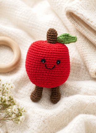 LS2507 - Apple Red Rattle 1