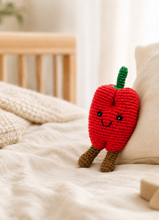 LS2529 - Pepper Rattle - Red 1
