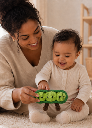 LS2535 - Peapod Rattle 2
