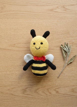 LS2543 - Bumble Bee Rattle 1
