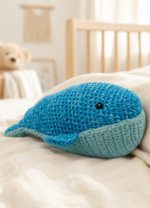 LS2561 - Whale Blue Rattle 1