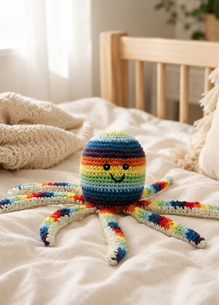 LS2570 - Octopus Rattle - Rainbow 2