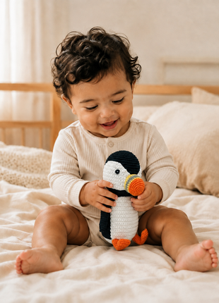 LS2609 - Arctic Puffin Rattle - Large 2