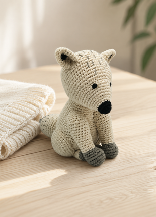 LS2612 - Arctic Fox Rattle - Large 1