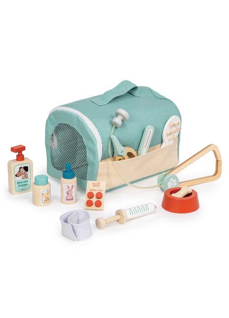 Animal Rescue Vet Case
