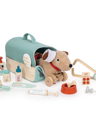 Animal Rescue Vet Case