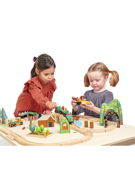 Wild Pines train Set