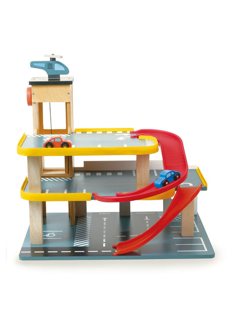 Multi-Level Garage with Lift